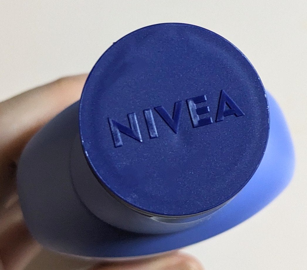 プレミアムボディミルク ホワイトニング【医薬部外品】		/ニベア/ボディミルクを使ったクチコミ(3枚目)