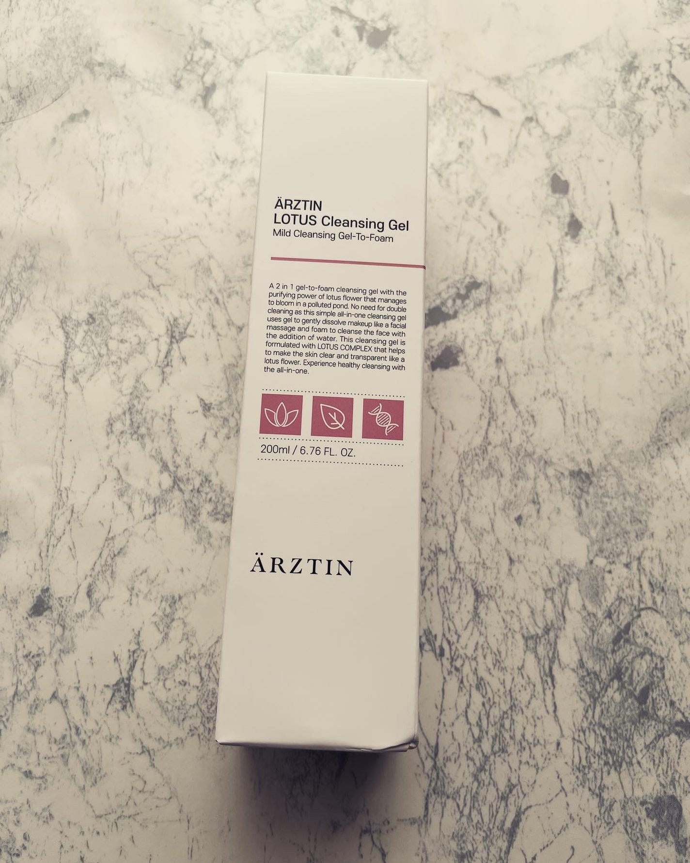 ロータスクレンジングジェル/エルツティン/クレンジングジェルを使ったクチコミ(2枚目)