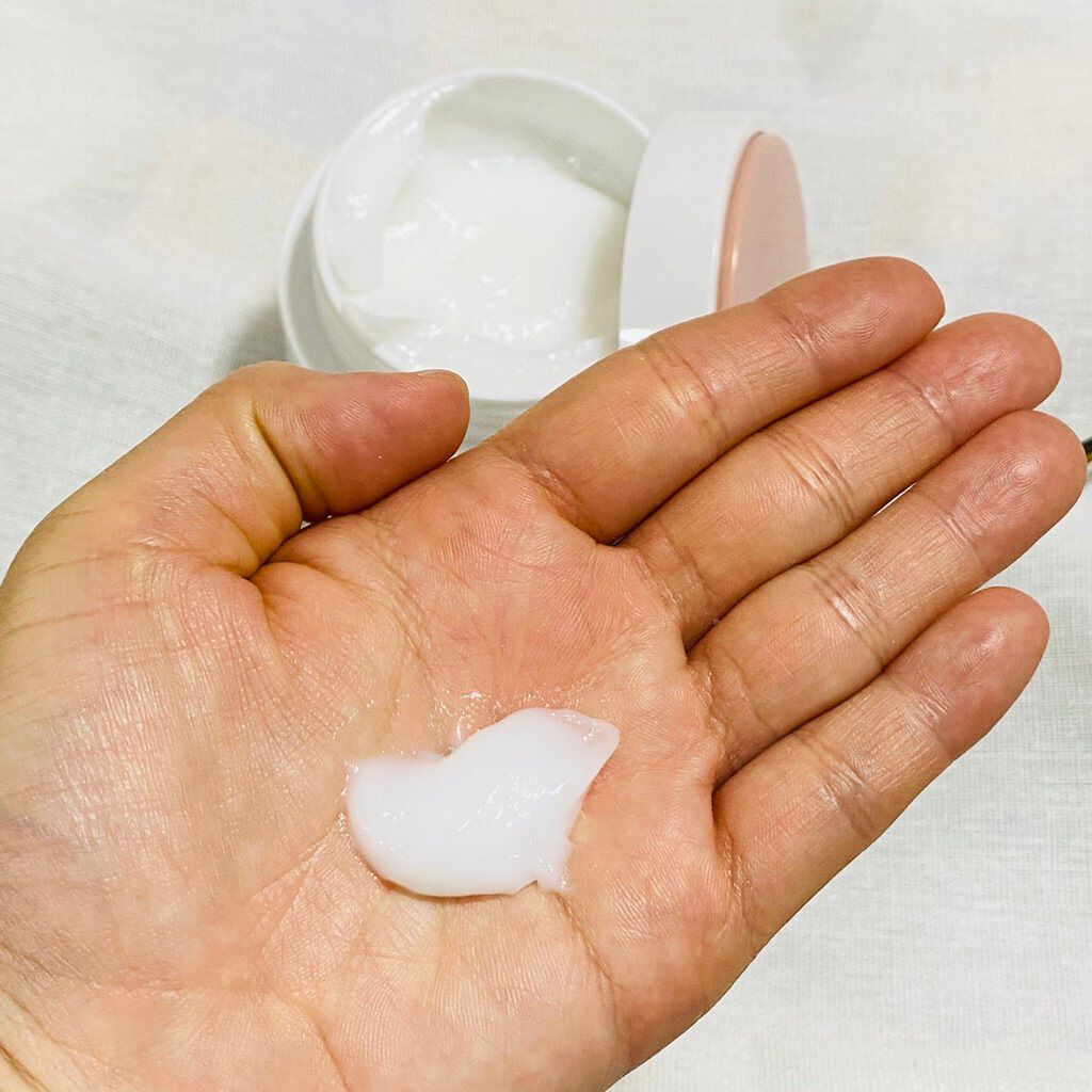 くせ・うねり集中ケアマスク/エッセンシャル flat/ヘアマスク・ヘアパックを使ったクチコミ(3枚目)