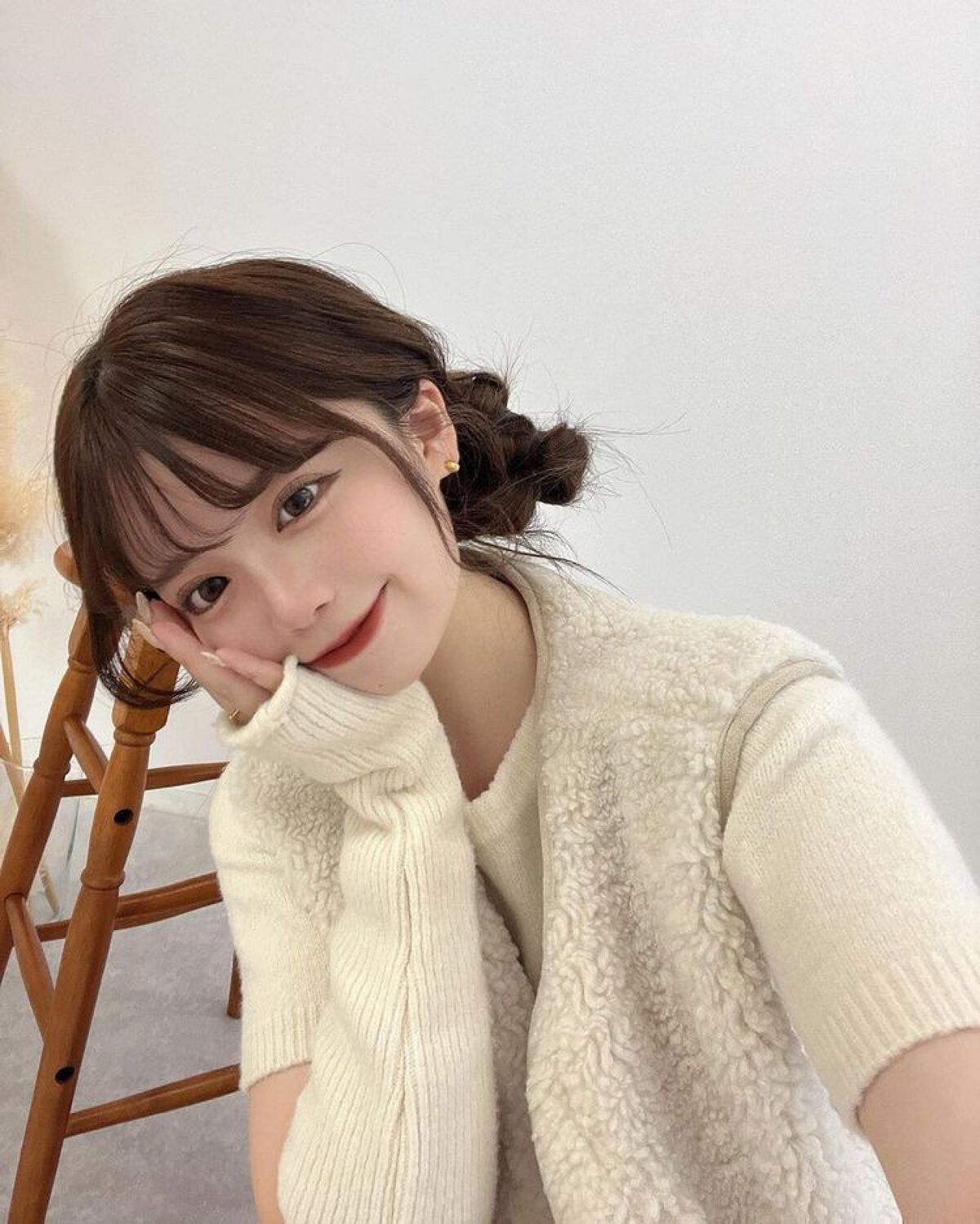 なよ on LIPS 「はじめまして!なよです!今日は垢抜ける方法を紹介したいと思いま..」(1枚目)