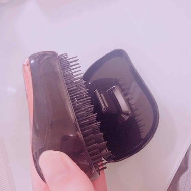 コンパクトスタイラー/TANGLE TEEZER/ヘアブラシを使ったクチコミ（2枚目）