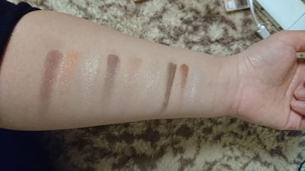 トーンアップアイシャドウ/CEZANNE/アイシャドウパレットを使ったクチコミ(2枚目)