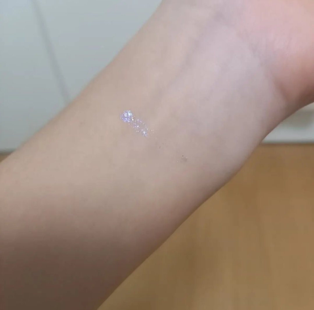 リキッド グリッター シャドウ/rom&nd/グリッターを使ったクチコミ（2枚目）