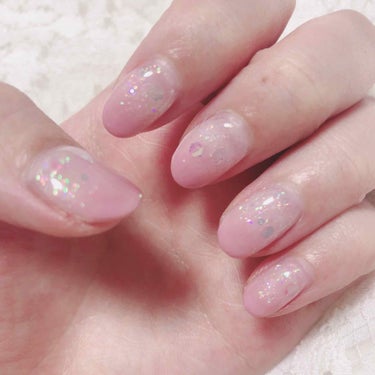 💅🏻♡♡今月のネイル

シンプルにピンクグラデにホロ(´･ω･`)♡♡迷った時は結局ピンクにしてしまう😹

夏ネイルもおわりだな〜次からは秋っぽくチェックとかべっ甲とかやりたい🍂🍁毎度おなじみだけどバー