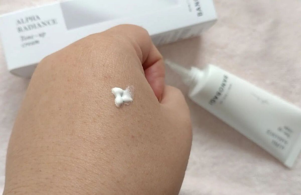 アルファラディアンスグローセラム/BANOBAGI/美容液を使ったクチコミ（3枚目）