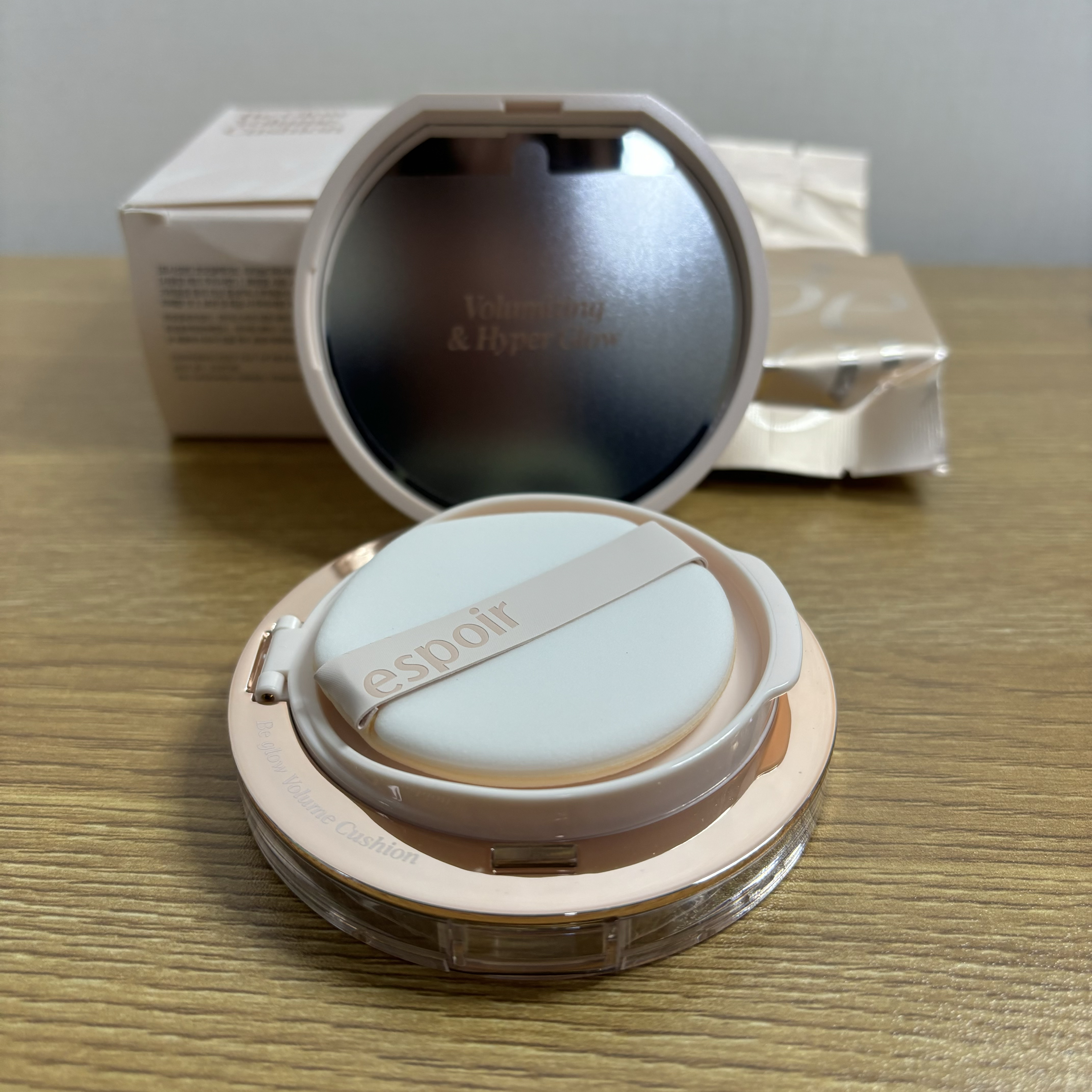 エスポア ビーグロー ボリュームクッション 22 ペタル/espoir/クッションファンデーションを使ったクチコミ（2枚目）