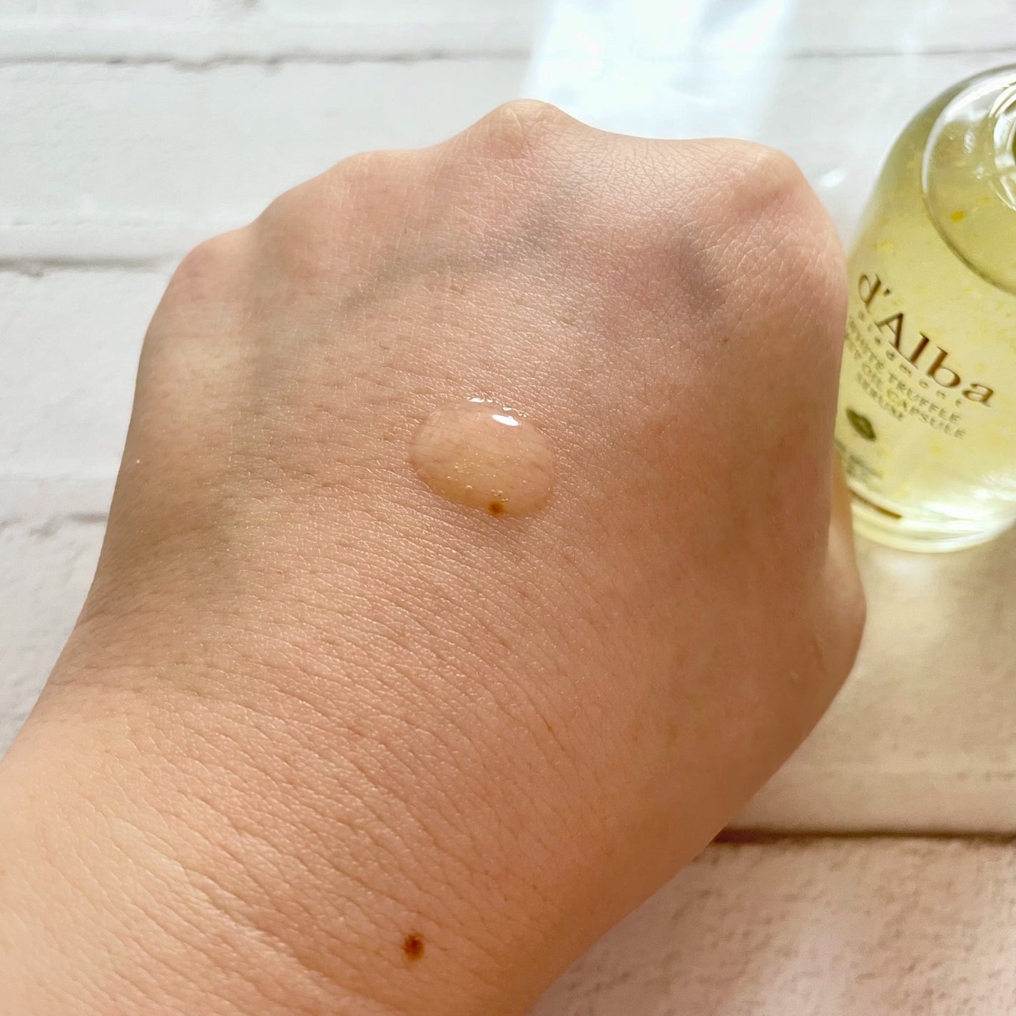 ビタトーニングカプセルセラム/ダルバ/美容液を使ったクチコミ(3枚目)