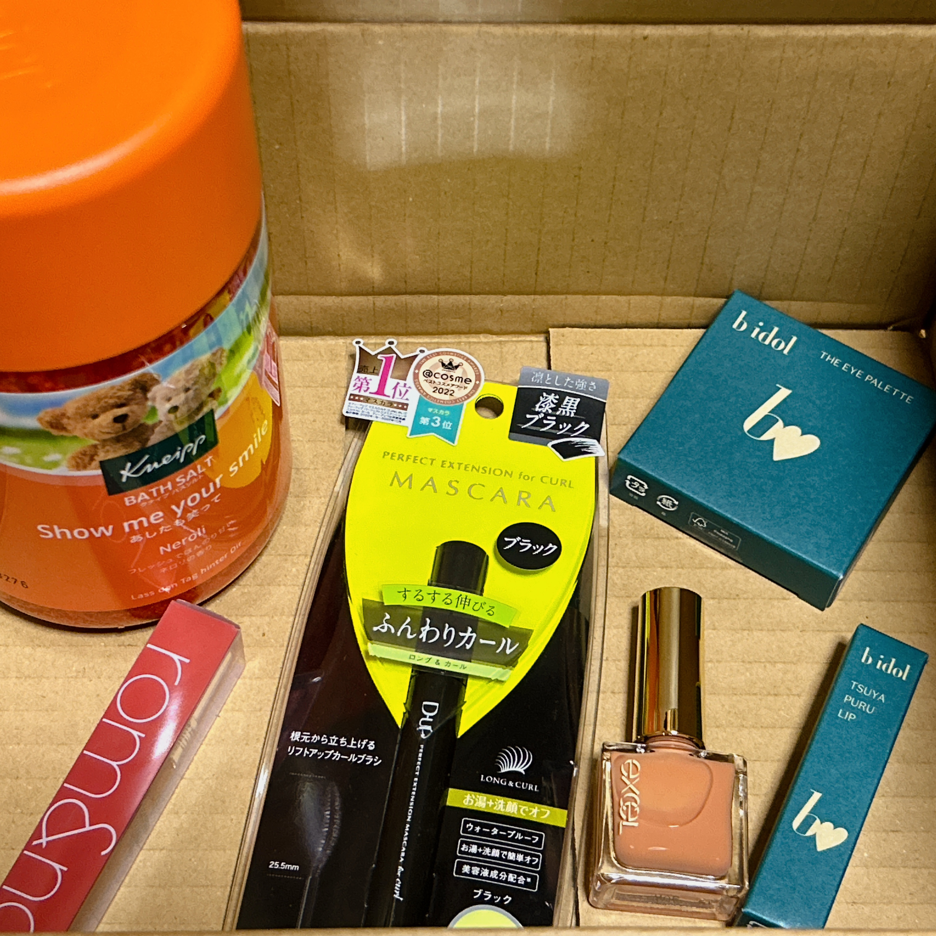 THE アイパレR/b idol/アイシャドウパレットを使ったクチコミ（1枚目）