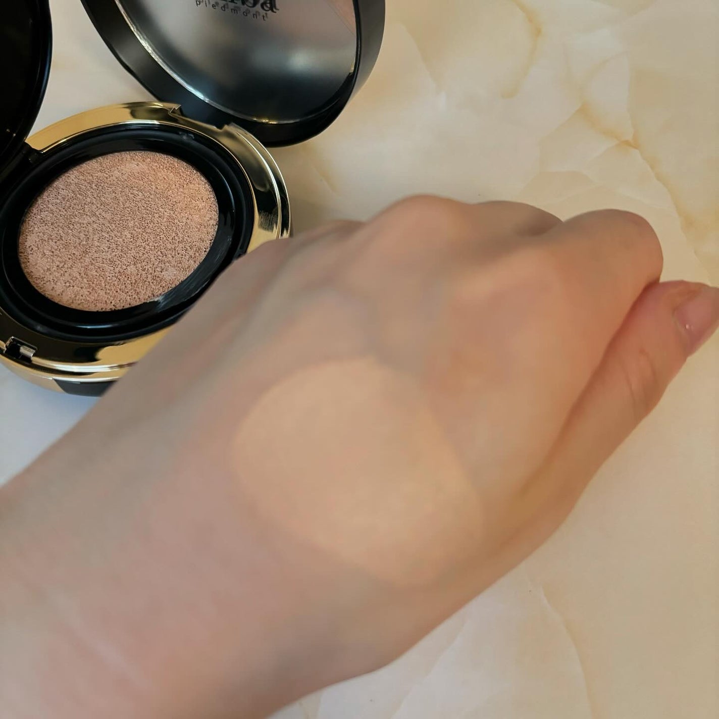 グロウフィットセラムカバークッション/ダルバ/クッションファンデーションを使ったクチコミ(4枚目)