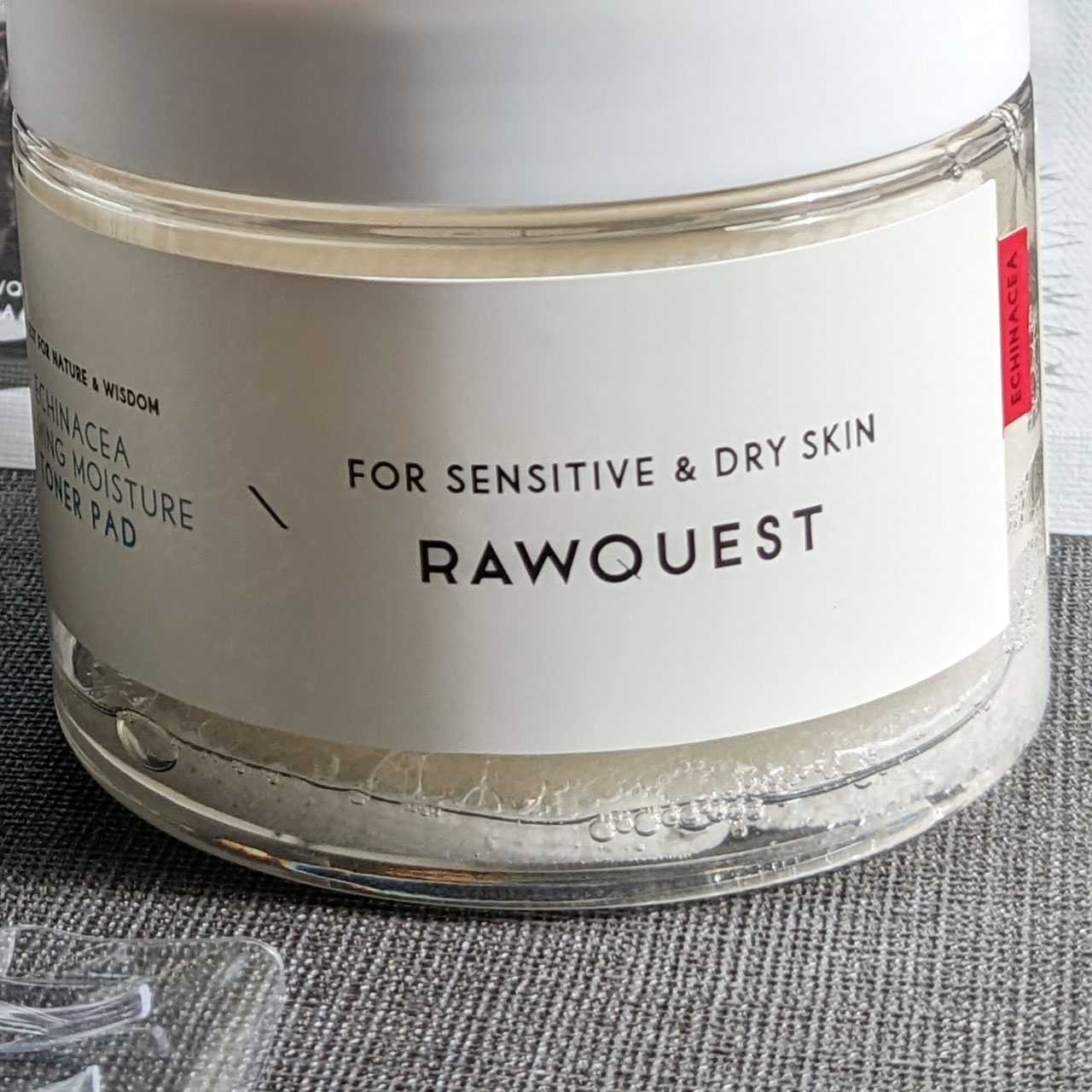 エキネシア カーミングモイスチャートナーパッド/RAWQUEST/トナーパッドを使ったクチコミ（2枚目）