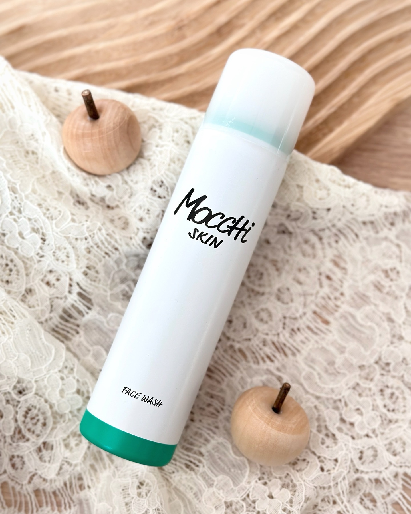 モッチスキン 吸着泡洗顔 WHT/MoccHi SKIN/泡洗顔を使ったクチコミ（1枚目）