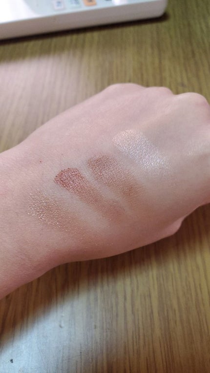 ベージュトーンアイシャドウ/CEZANNE/アイシャドウパレットを使ったクチコミ(2枚目)