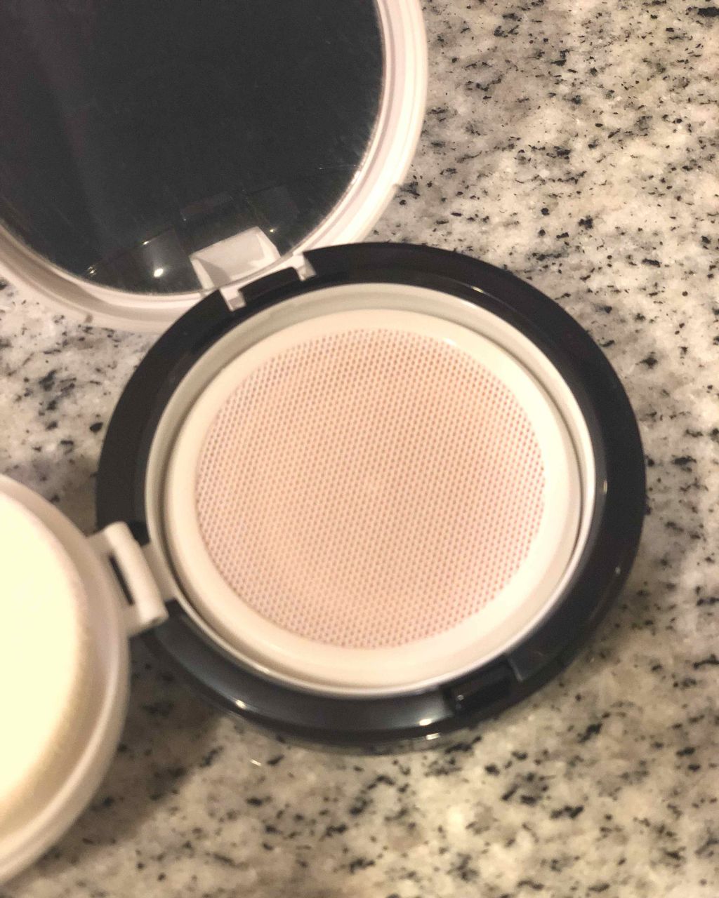 モイストラボフローラ スキンコントロール メッシュファンデーション/Moist Labo/クッションファンデーションを使ったクチコミ(3枚目)