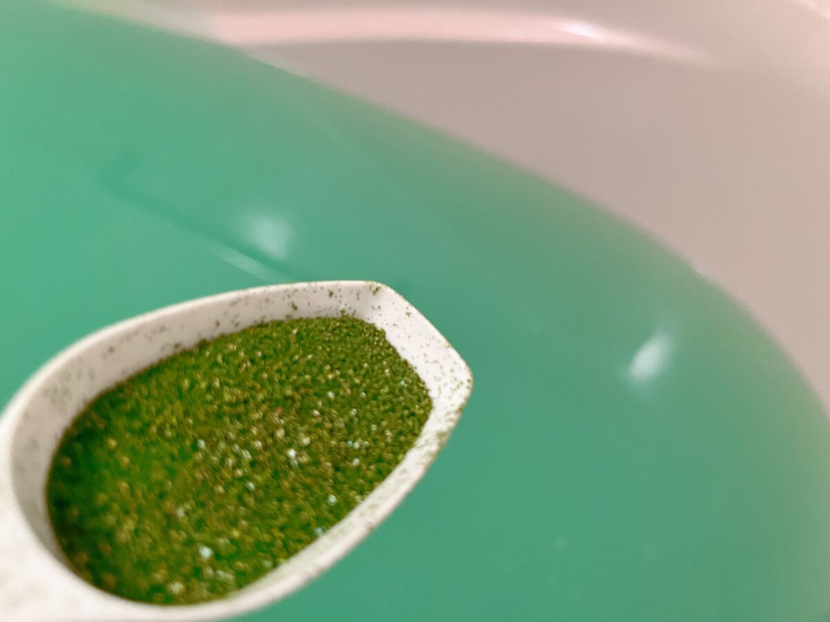 おもち on LIPS 「amproom CICA入浴料自信に満ちたみずみずしい肌へ春夏..」(2枚目)