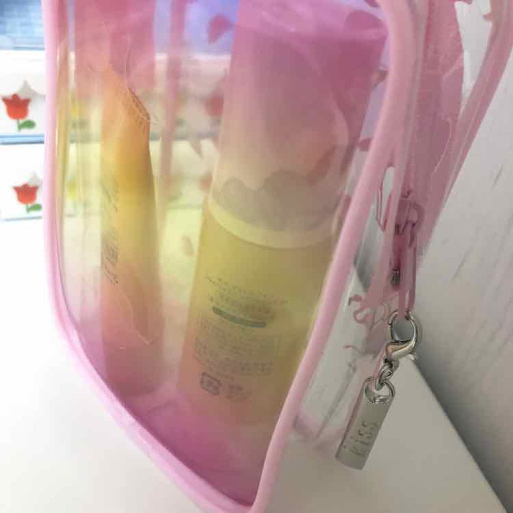 マットシフォン UVホワイトニングベースN/KiSS/化粧下地を使ったクチコミ（3枚目）