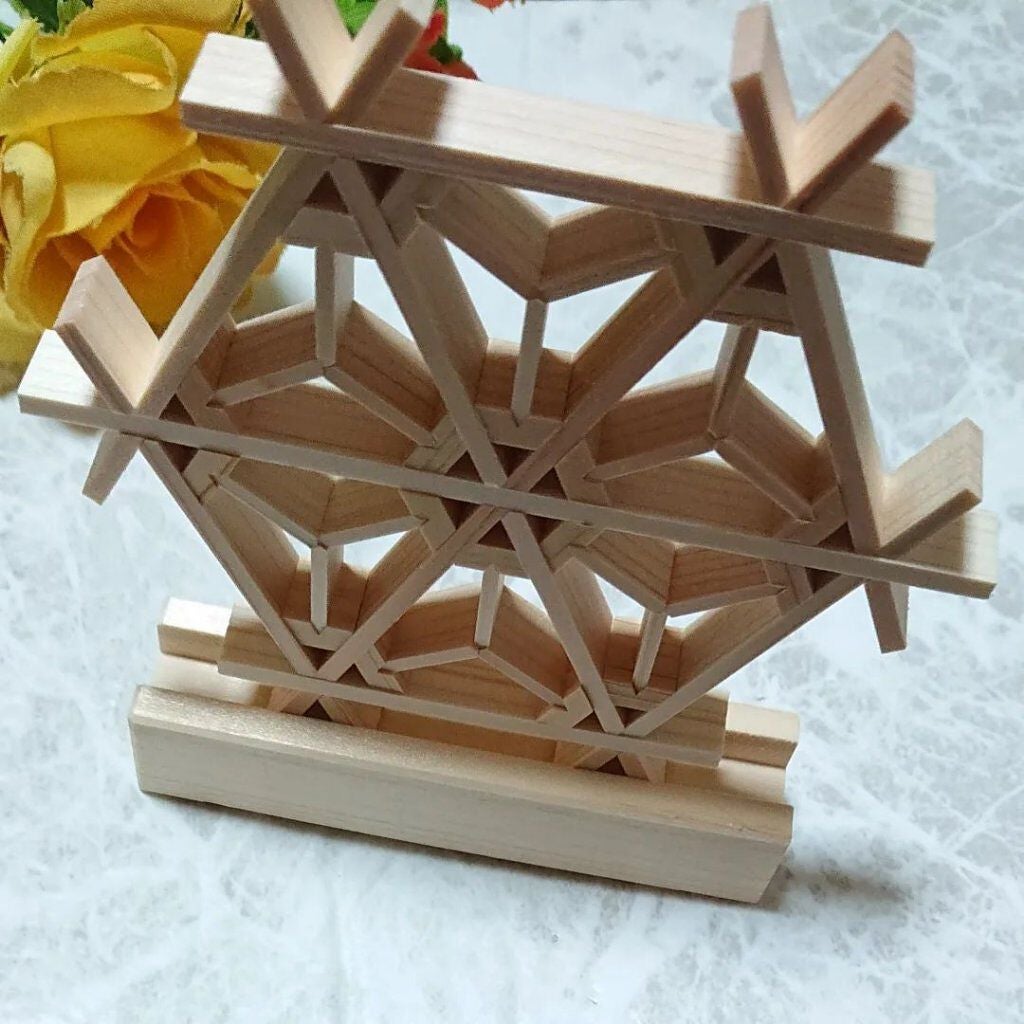 ir_uuy on LIPS 「フェリシモ様より組子細工のコースターキットお試しさせていただき..」(10枚目)