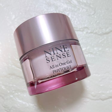 NINE SENSE PHYTOLIFT ナインセンス オールインワンジェルのクチコミ「NINE SENSE PHYTOLIFT / ナインセンス オールインワンジェル
.
ひとつで.....」（1枚目）