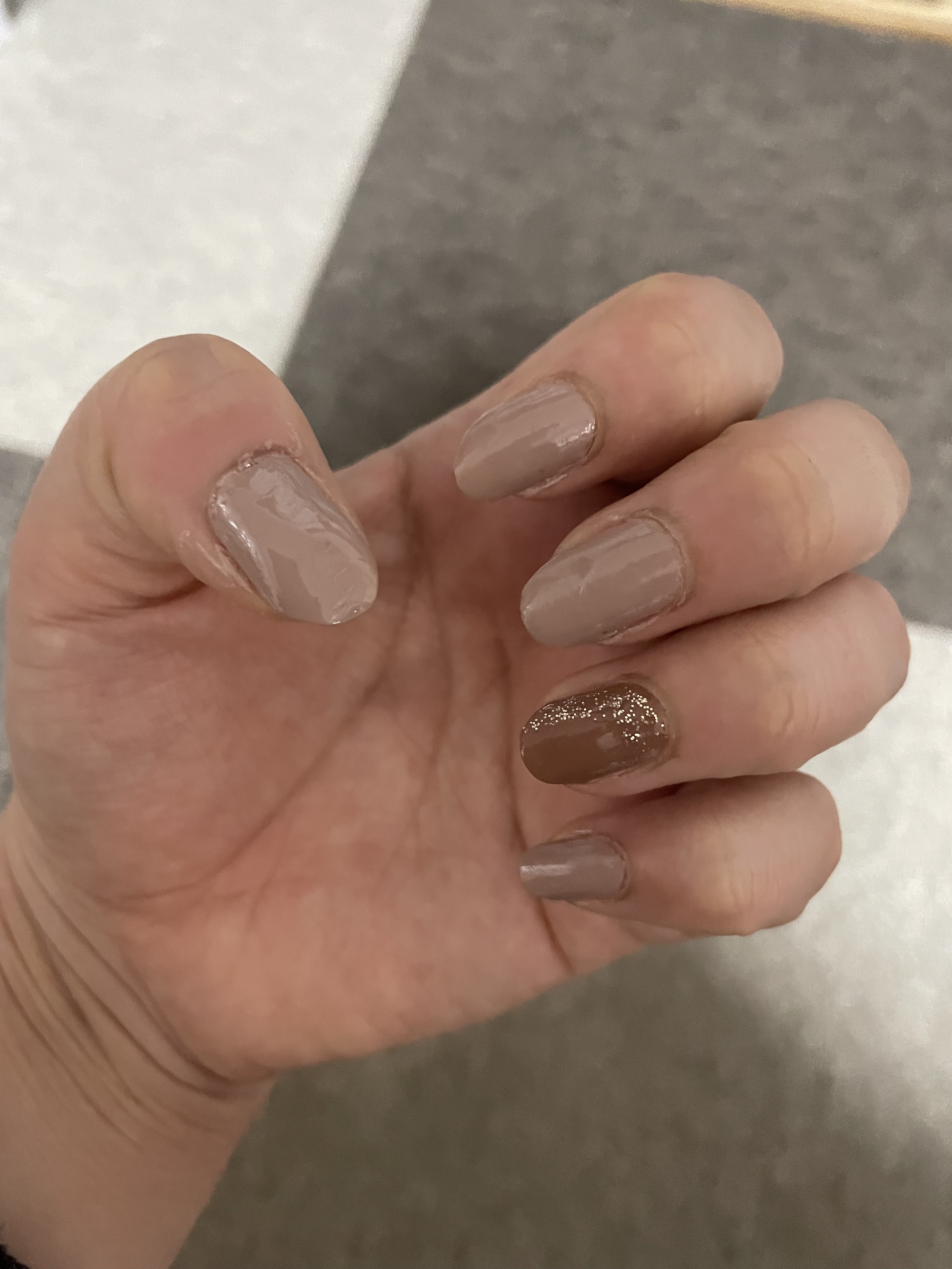 カラフルネイルズ/キャンメイク/マニキュアを使ったクチコミ（1枚目）