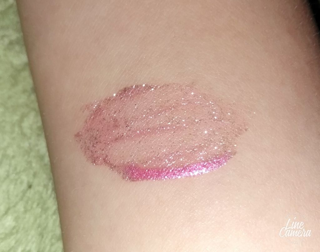 ジェムグリッターグロス/Witch's Pouch/リップグロスを使ったクチコミ（2枚目）