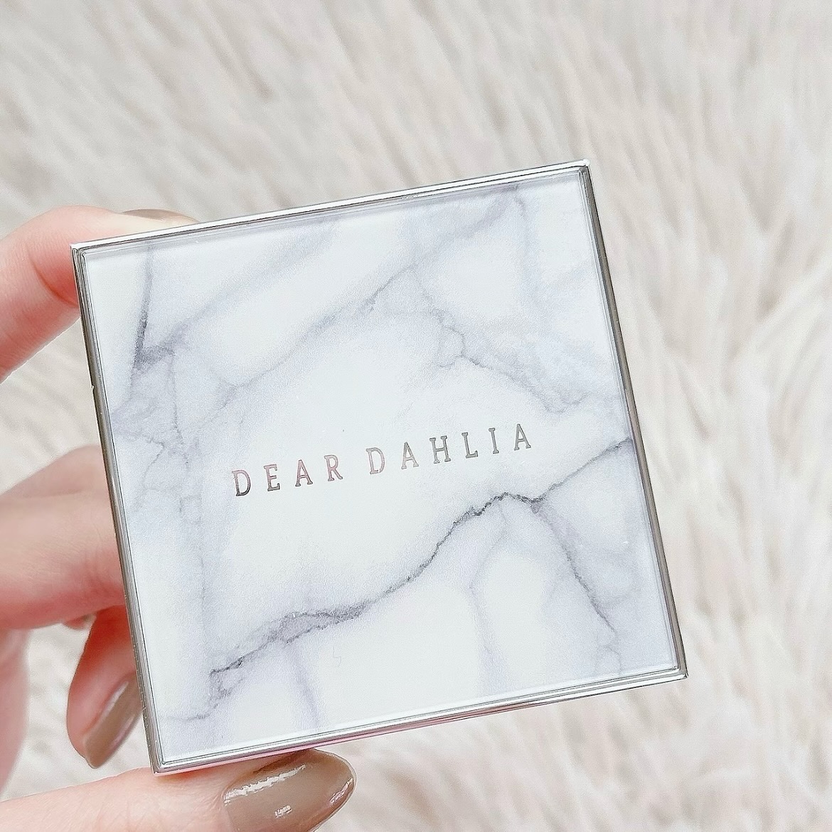 スキンルミナスハイライター/DEAR DAHLIA/パウダーハイライトを使ったクチコミ（2枚目）