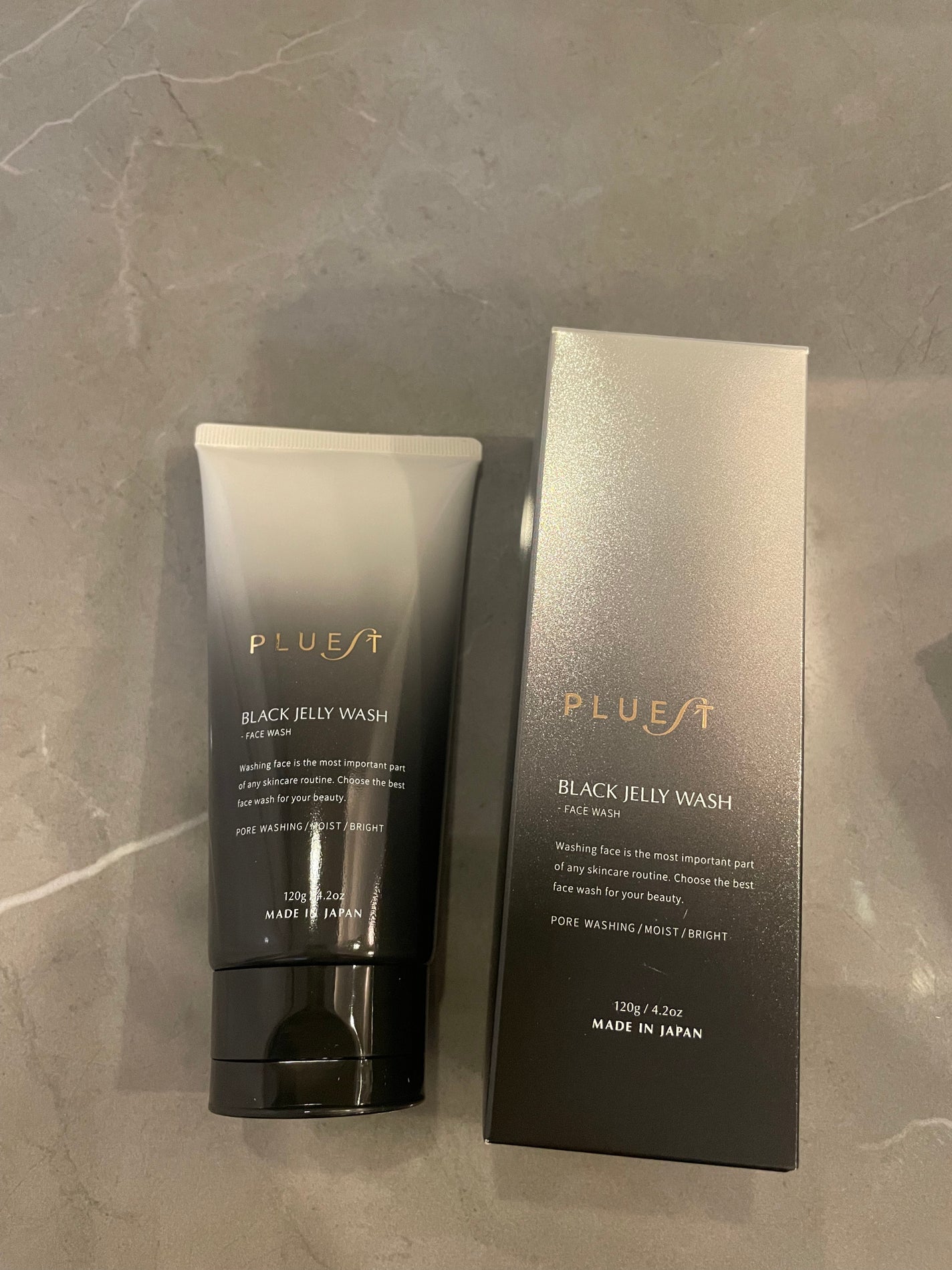 BLACK JELLY WASH(ブラックジェリーウォッシュ)/PLUEST/その他洗顔料を使ったクチコミ(1枚目)