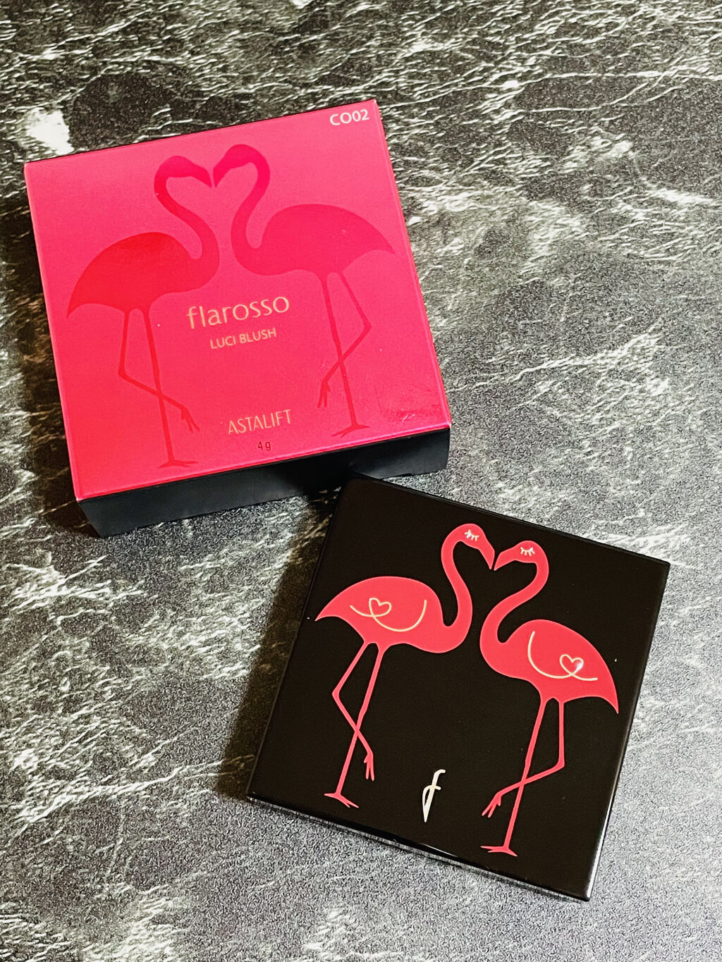 フラロッソ ルーチ ブラッシュ/アスタリフト/パウダーチークを使ったクチコミ（1枚目）