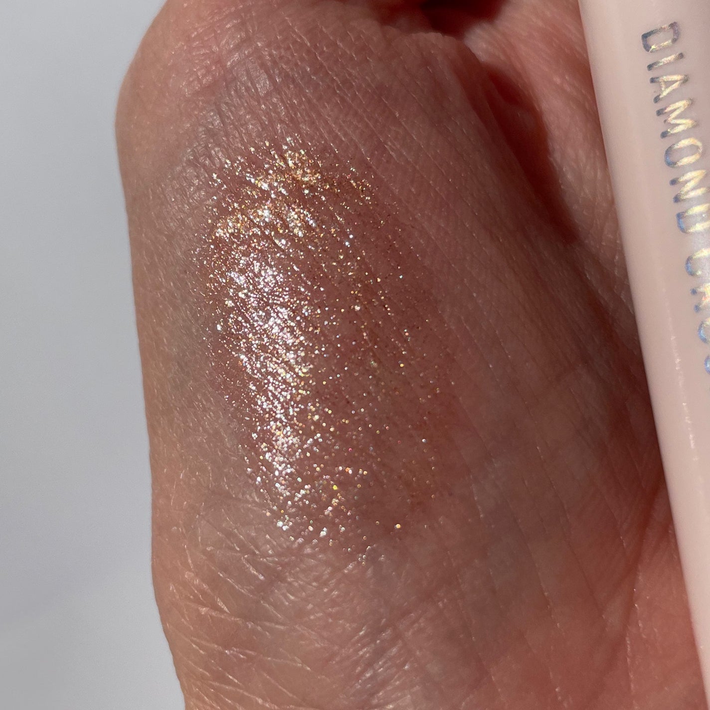 ドド ダイアモンドクラッシュスティック/ドド/スティックアイシャドウを使ったクチコミ(3枚目)