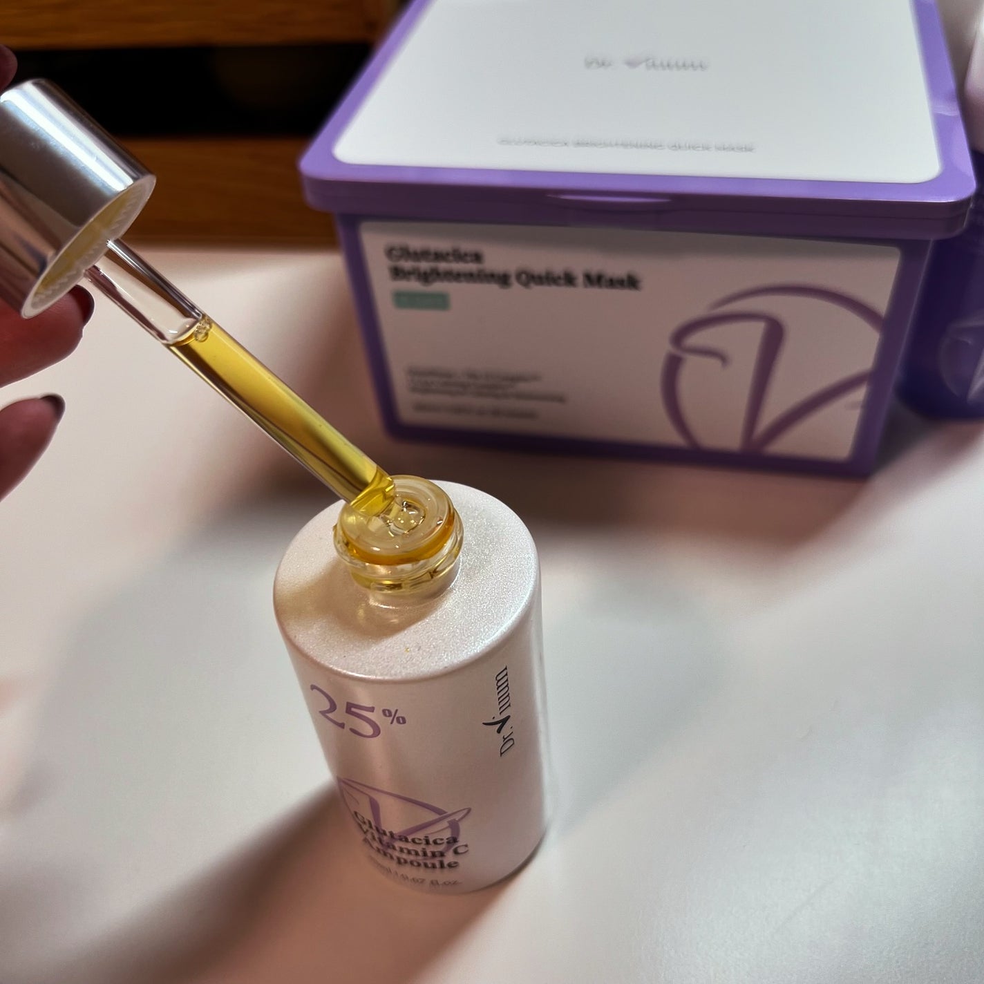 グルタシカ ブライトニングクイックマスク/Dr.Viuum/シートマスク・パックを使ったクチコミ(3枚目)