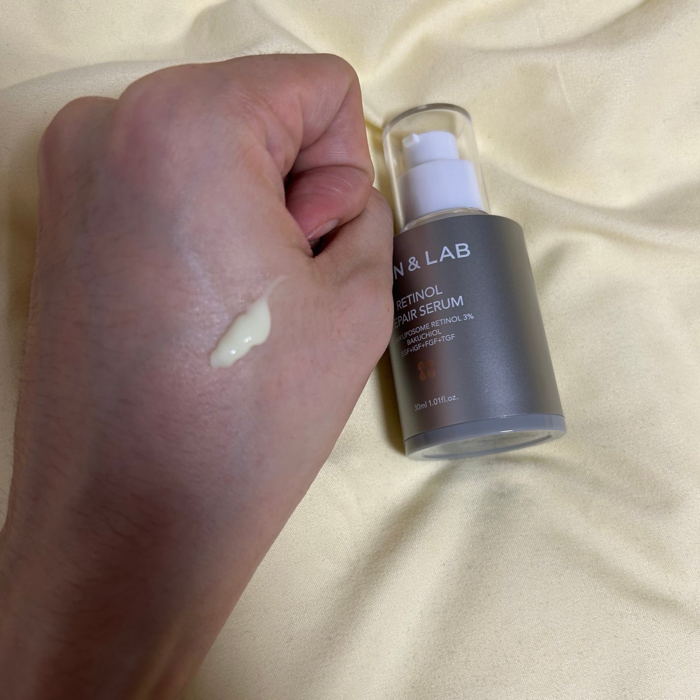 ヒョ on LIPS 「ずっとリピート買いしているSKIN&LABのレチノールリペアセ..」(2枚目)