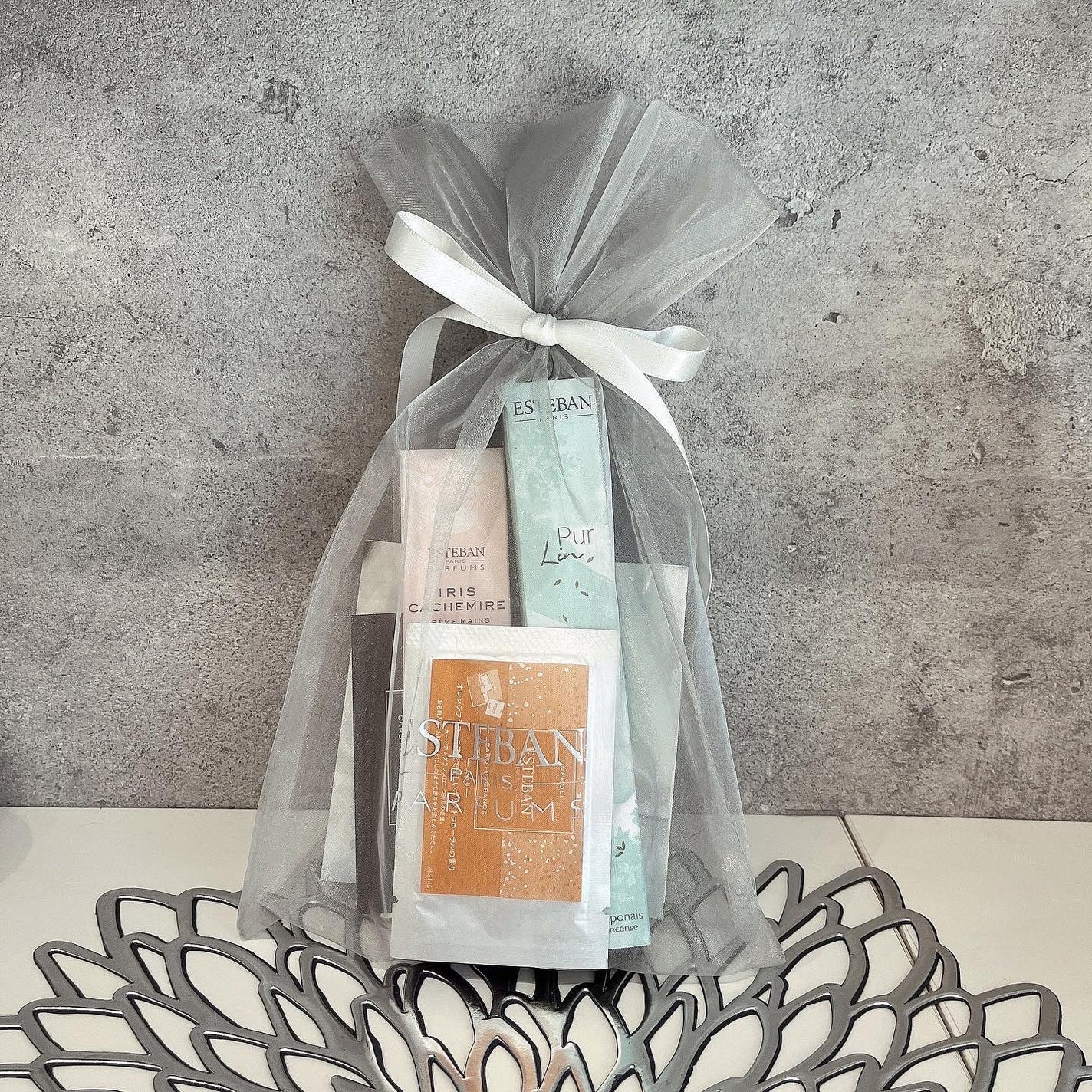 y.csm.s on LIPS 「、ESTEBAN♡ハンドクリーム、お香&カードフレグランス3点..」(2枚目)