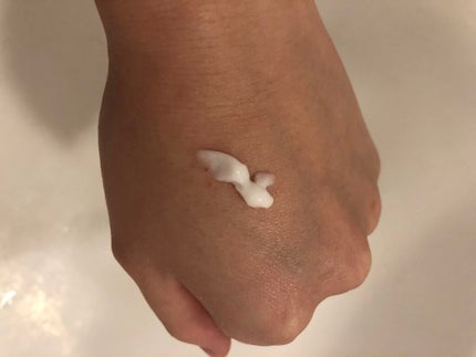 スーパーリッチシャイン ストレートビューティー うねりケアトリートメント/LUX/洗い流すヘアトリートメントを使ったクチコミ(3枚目)