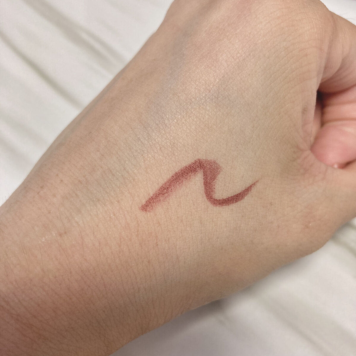 EYE OPENING LINER/UZU BY FLOWFUSHI/リキッドアイライナーを使ったクチコミ（3枚目）