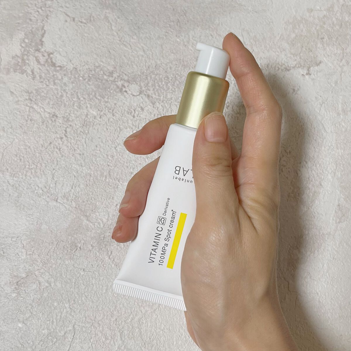 V スポットクリーム /unlabel/フェイスクリームを使ったクチコミ(3枚目)