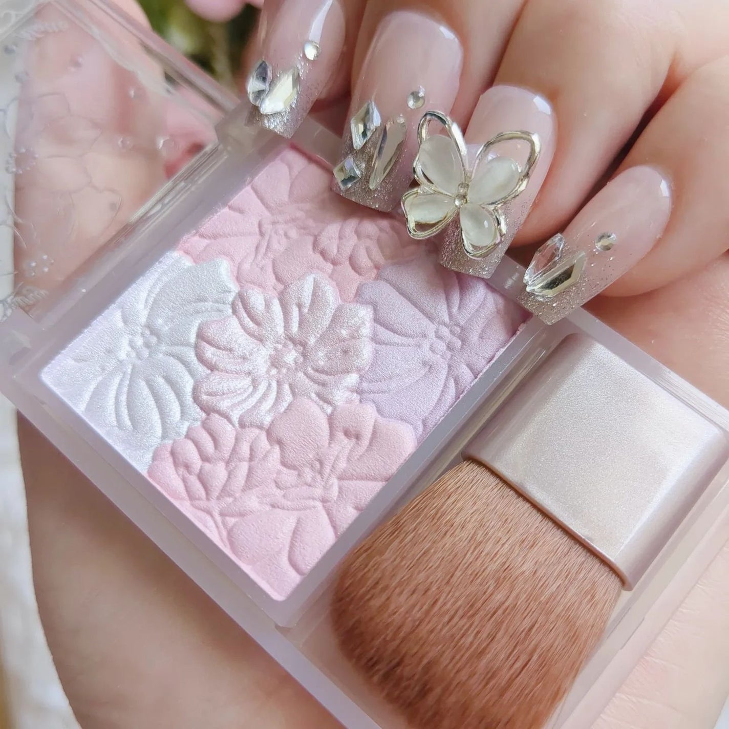 グロウフルールチークス(ブレンドタイプ)/キャンメイク/パウダーチークを使ったクチコミ(2枚目)