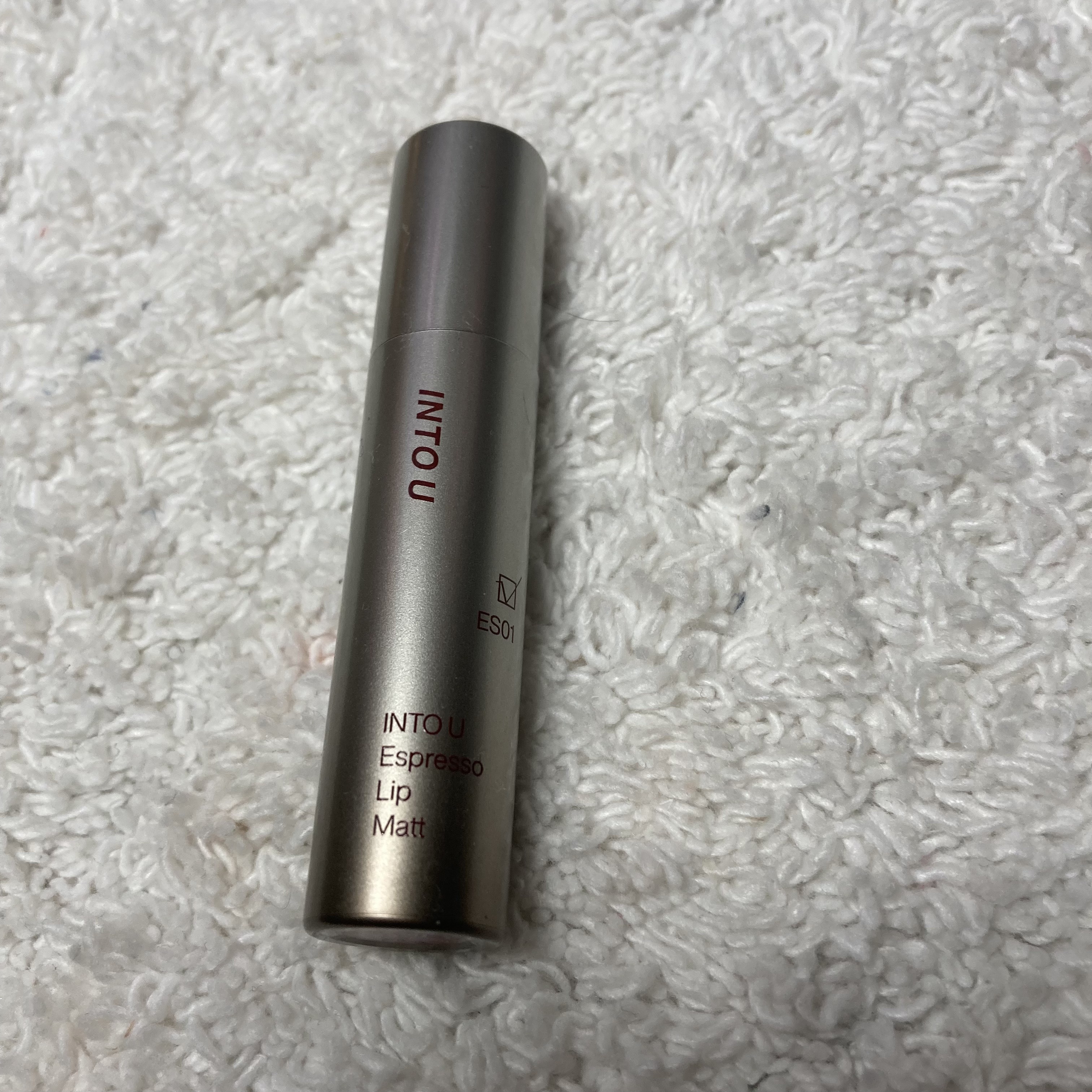 エスプレッソリップマット/INTO U/口紅を使ったクチコミ（3枚目）