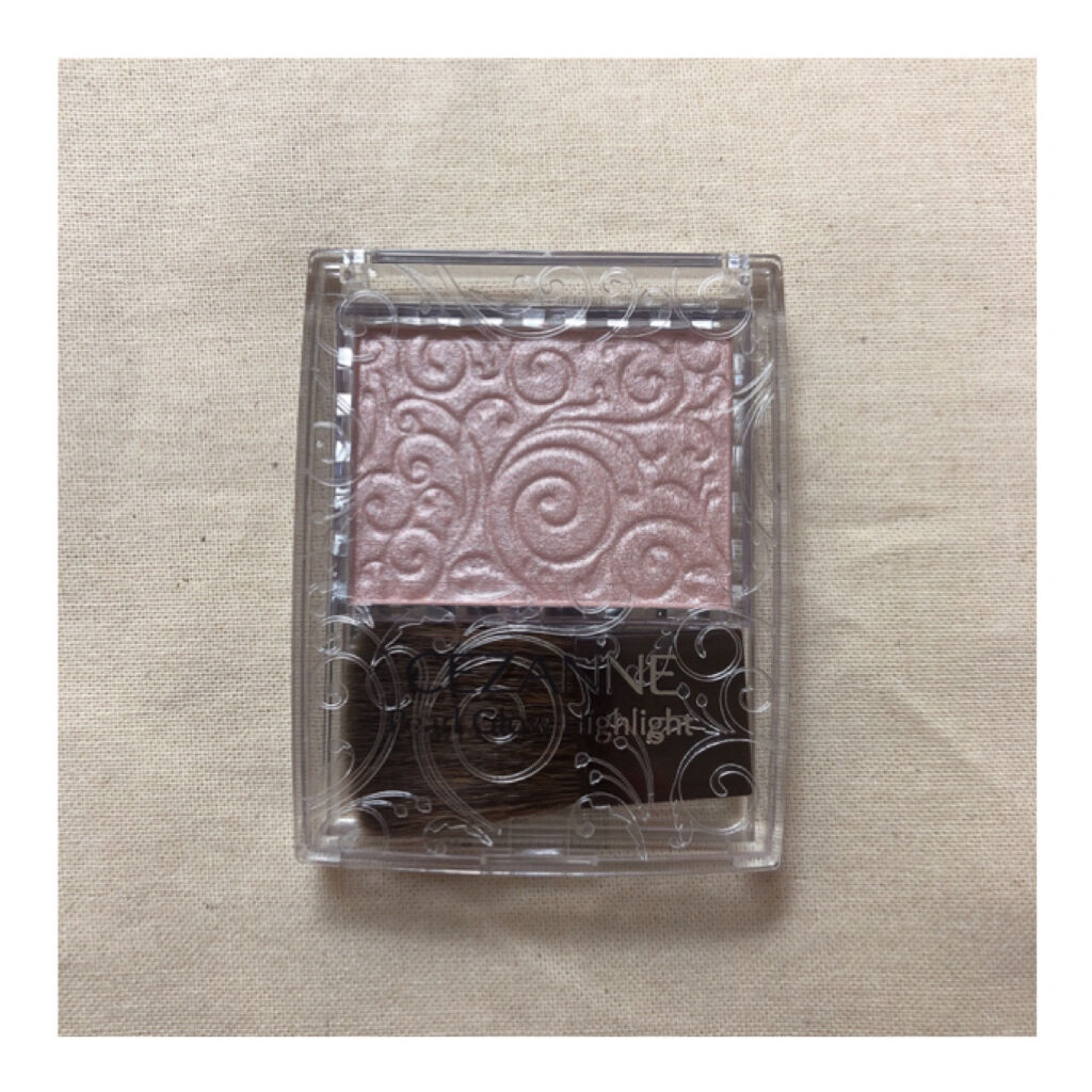 パールグロウハイライト/CEZANNE/パウダーハイライトを使ったクチコミ（2枚目）