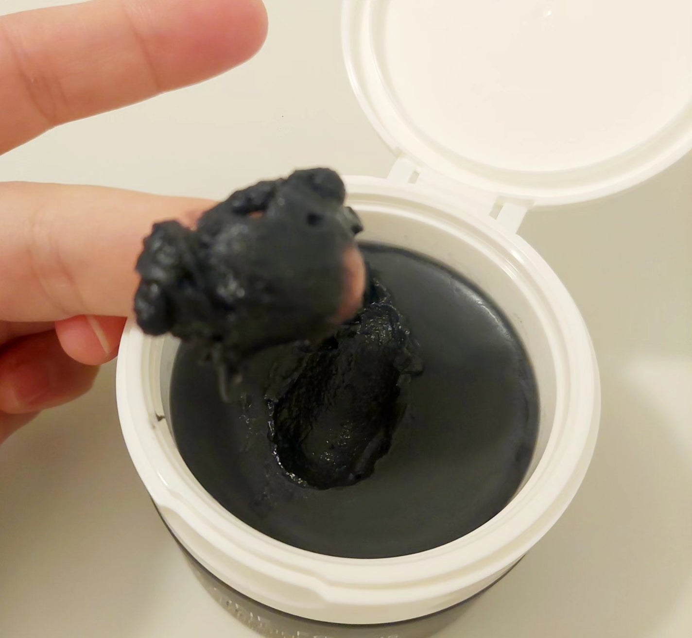 puni on LIPS 「パーフェクトワンフォーカス スムースクレンジングバーム ディー..」(3枚目)