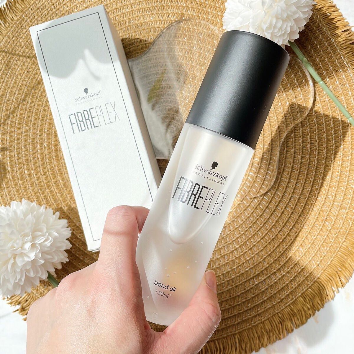 ファイバープレックス ボンドオイル/シュワルツコフ プロフェッショナル/ヘアオイルを使ったクチコミ(3枚目)