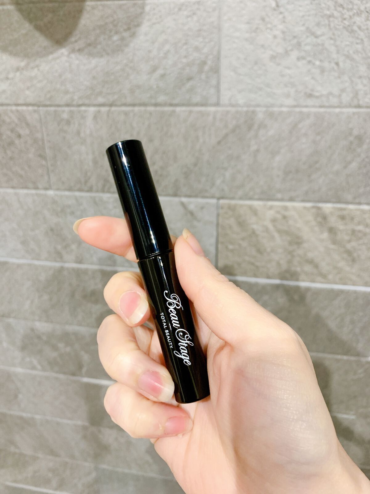 日高 on LIPS 「アデランスから出ているコスメ「ビューステージ」。アイブロウペン..」(2枚目)