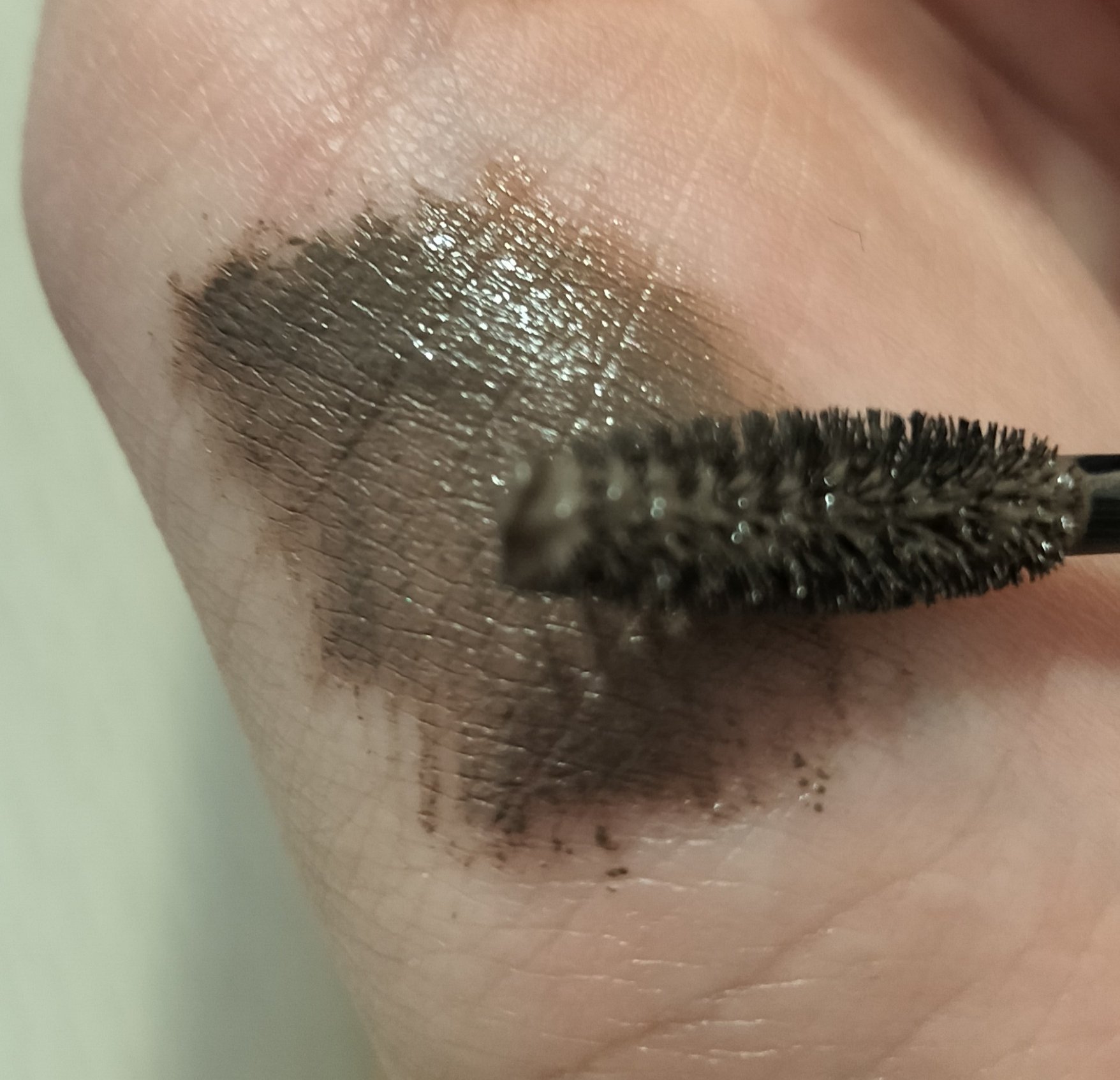 アイブロウマスカラ/プロロジー/眉マスカラを使ったクチコミ（2枚目）