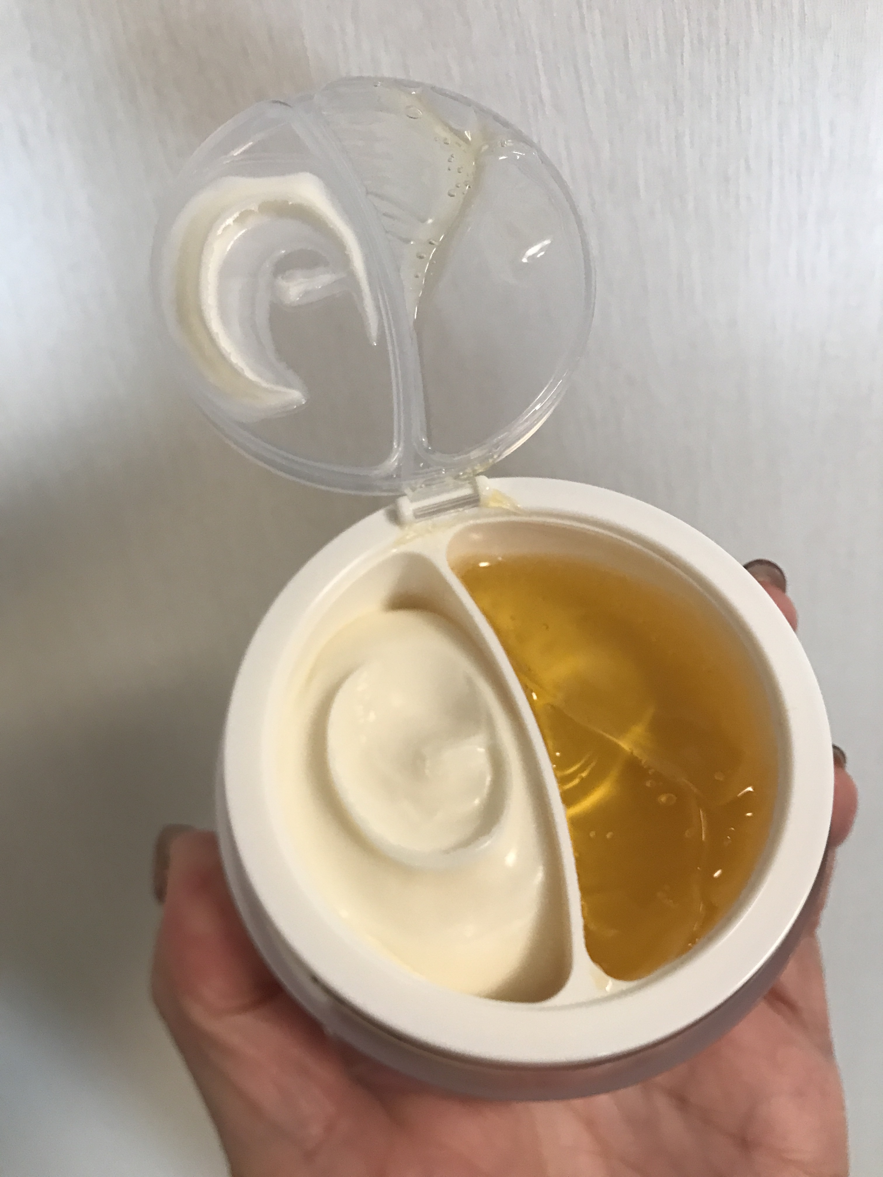 ホワイトトリュフダブルセラムアンドクリーム/ダルバ/フェイスクリームを使ったクチコミ（1枚目）