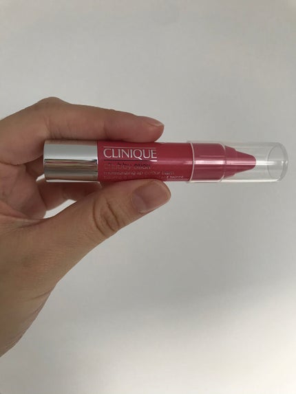 チャビー スティック モイスチャライジング リップ カラー バーム/CLINIQUE/口紅を使ったクチコミ(3枚目)