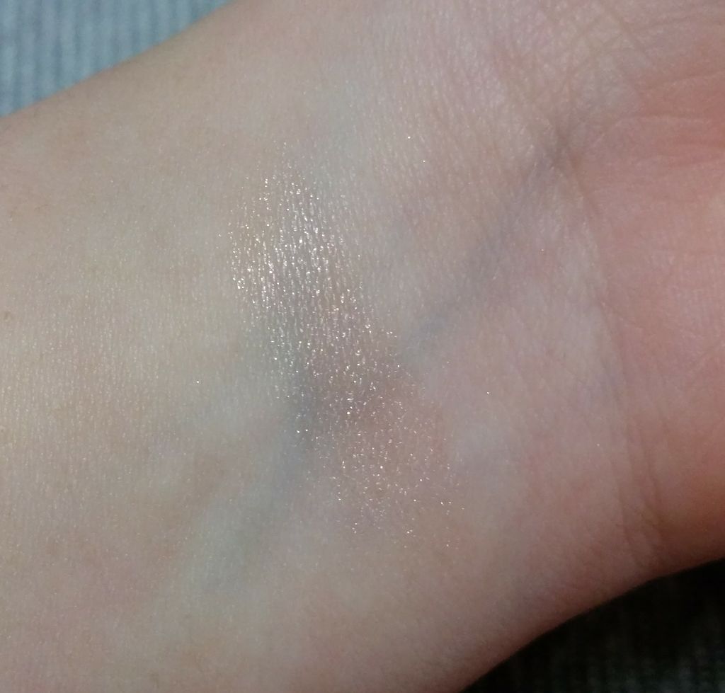 ベージュニュアンスアイズ/LUNASOL/ジェル・クリームアイシャドウを使ったクチコミ（3枚目）