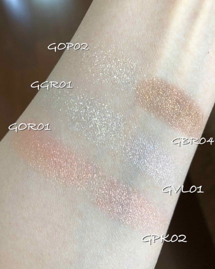グリッタープリズム シャドウ/MISSHA/グリッターを使ったクチコミ(3枚目)