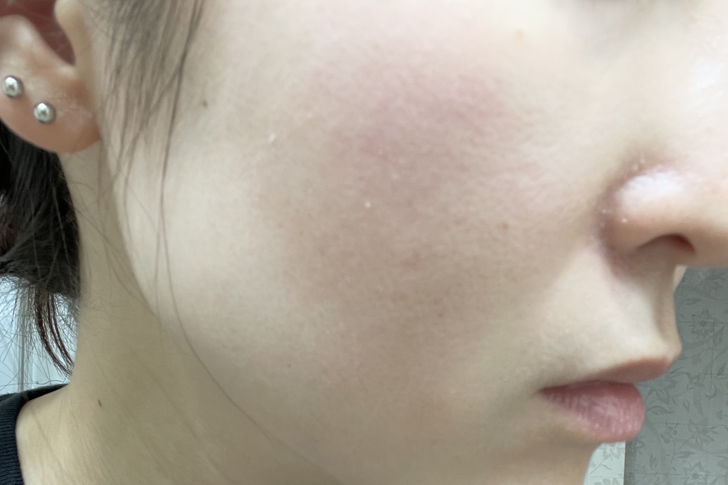 UVイデア XL プロテクショントーンアップ ローズ/ラ ロッシュ ポゼ/日焼け止めクリームを使ったクチコミ（3枚目）