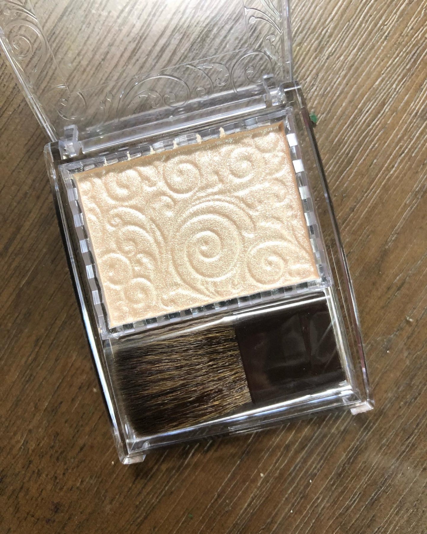 パールグロウハイライト/CEZANNE/パウダーハイライトを使ったクチコミ(3枚目)