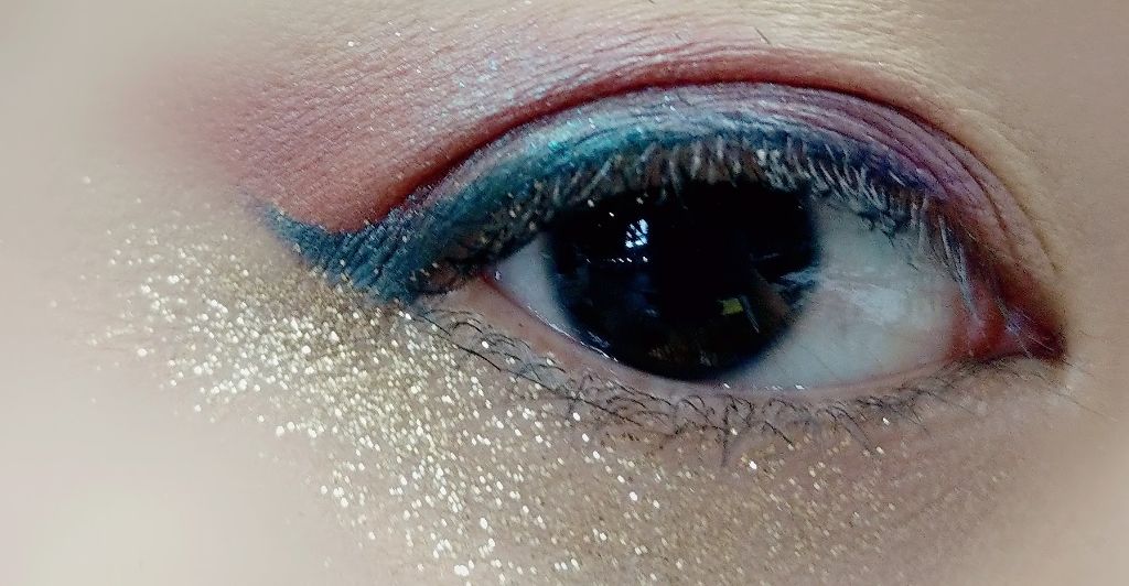 グリッター/M・A・C/単色アイシャドウを使ったクチコミ（2枚目）