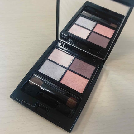 ミネラルクラッシィシャドー/エトヴォス/アイシャドウパレットを使ったクチコミ(1枚目)