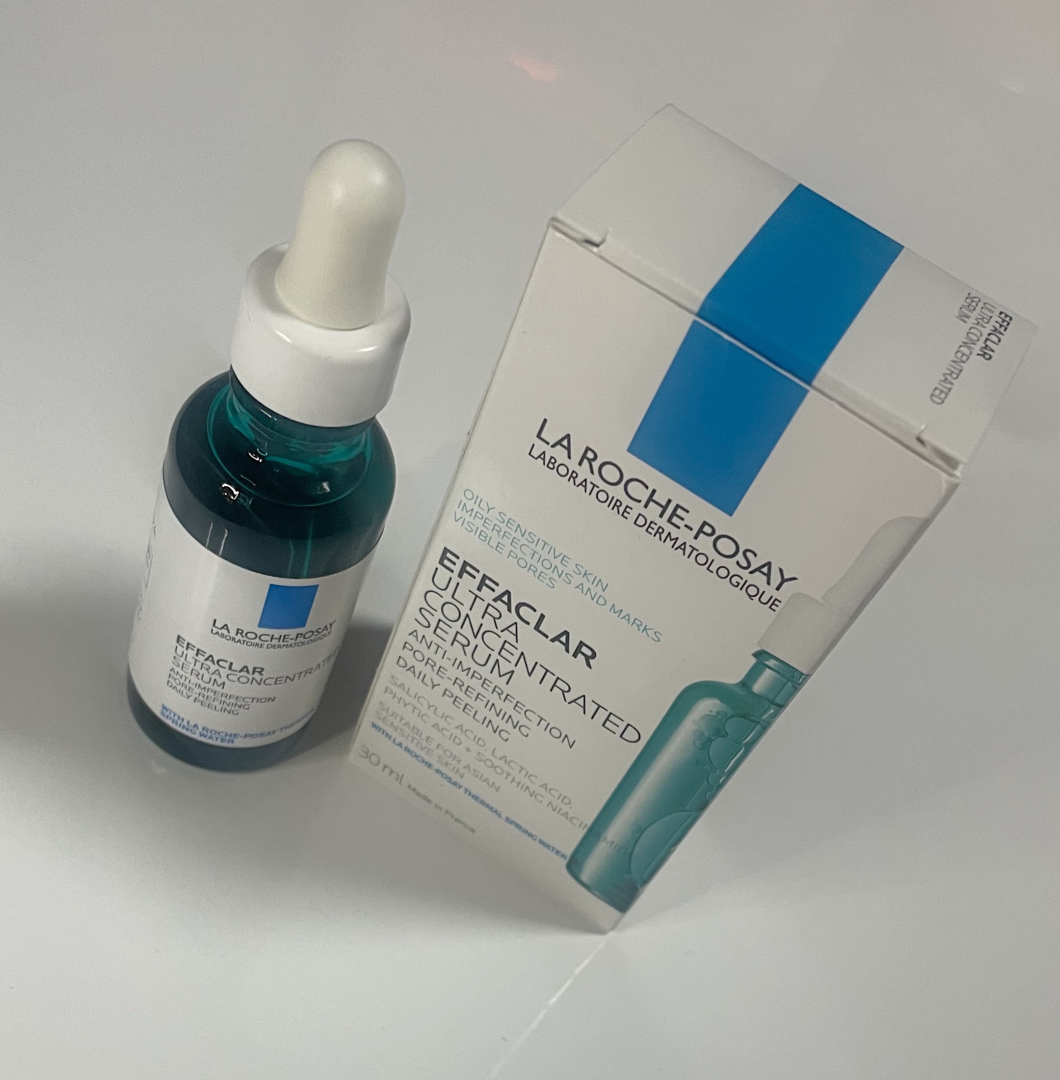 ラロッシュポゼ様よりいただきました🩵


エファクラ　ピールケア　セラム
敏感肌用美容液
30mL / 5280円(税込)※メーカー希望小売価格

自宅でできるピールケア
で日々の肌をこちらの美容液が
角質ケア×保湿ケアでサポートしてくれ