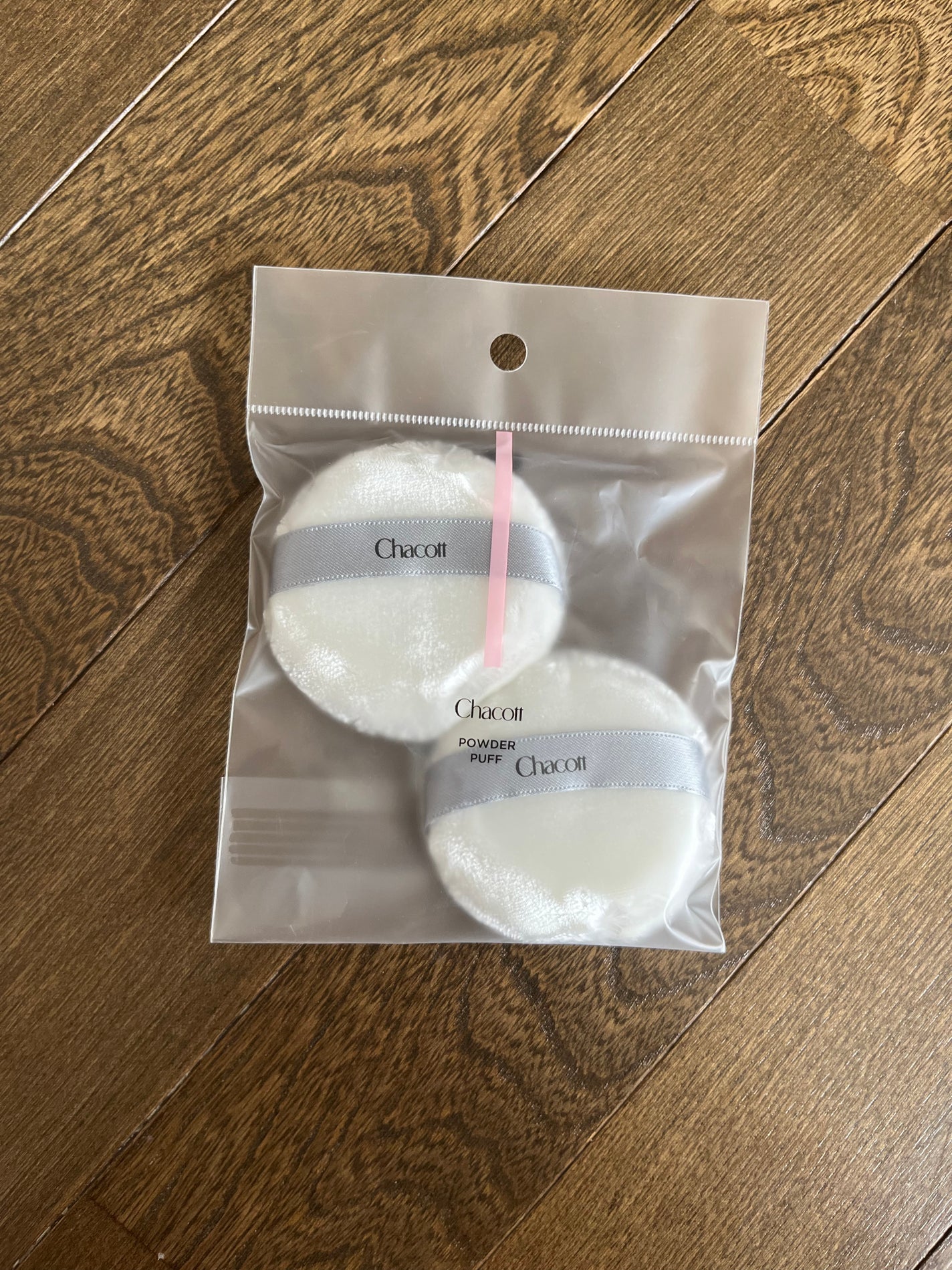 フィニッシングパウダー マット/チャコット・コスメティクス/ルースパウダーを使ったクチコミ(3枚目)